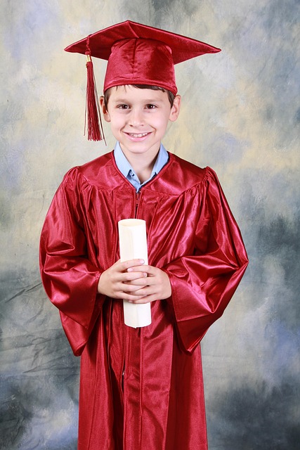 education-640x480-22265367.jpeg