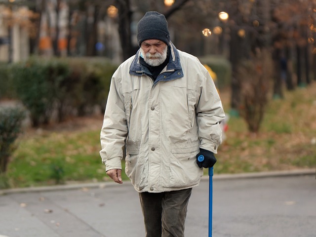 elderly-person-640x480-53351005.jpeg
