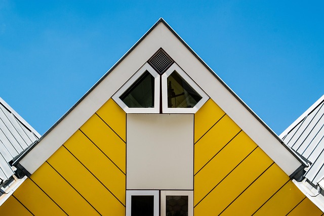 House Sitting: Personalized Property Management and Community Building