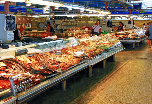 local-food-640x480-98764585.jpeg