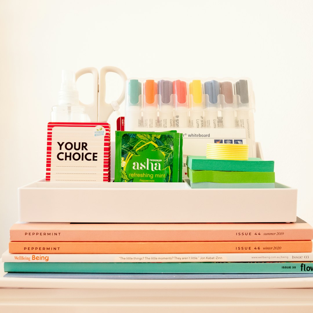 Home Organization: Unclutter Your Space for Peace of Mind
