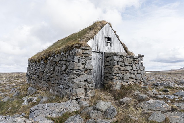 house-640x480-49183924.jpeg