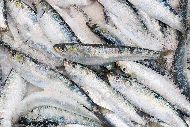 local-food-640x480-26274454.jpeg