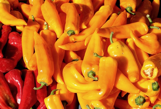 local-food-640x480-89524845.jpeg