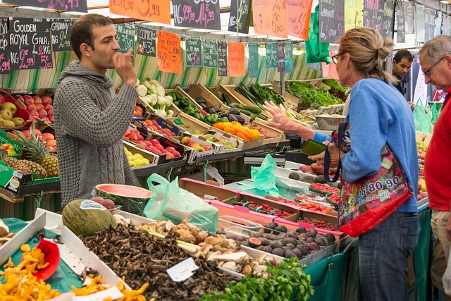 local-food-640x480-87452727.jpeg