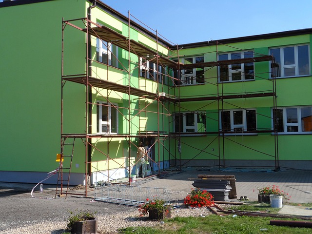 home-repair-640x480-3843509.jpeg