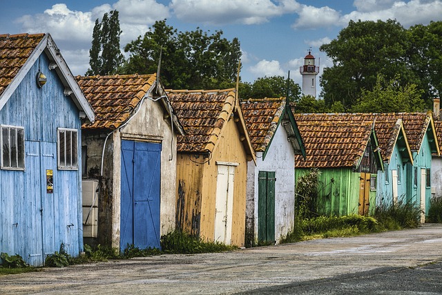 house-640x480-60662990.jpeg