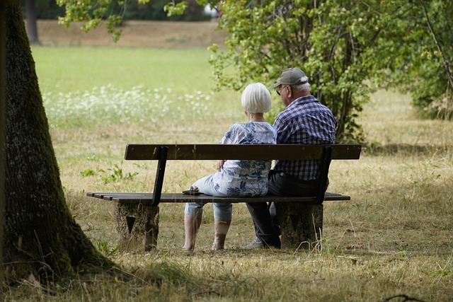 Compassionate Alzheimer’s Care: Elderly Companion Services Make a Difference